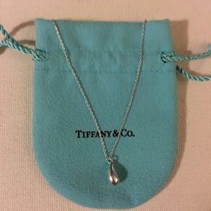 Tiffany and Co. Elsa Peretti Teardrop Necklace